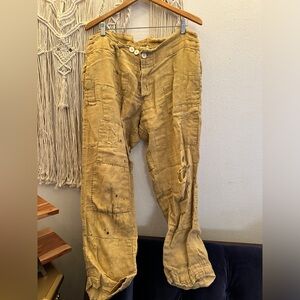 Magnolia Pearl Distressed Yellow Cargo Pants One Size Gently Worn 2/3 times